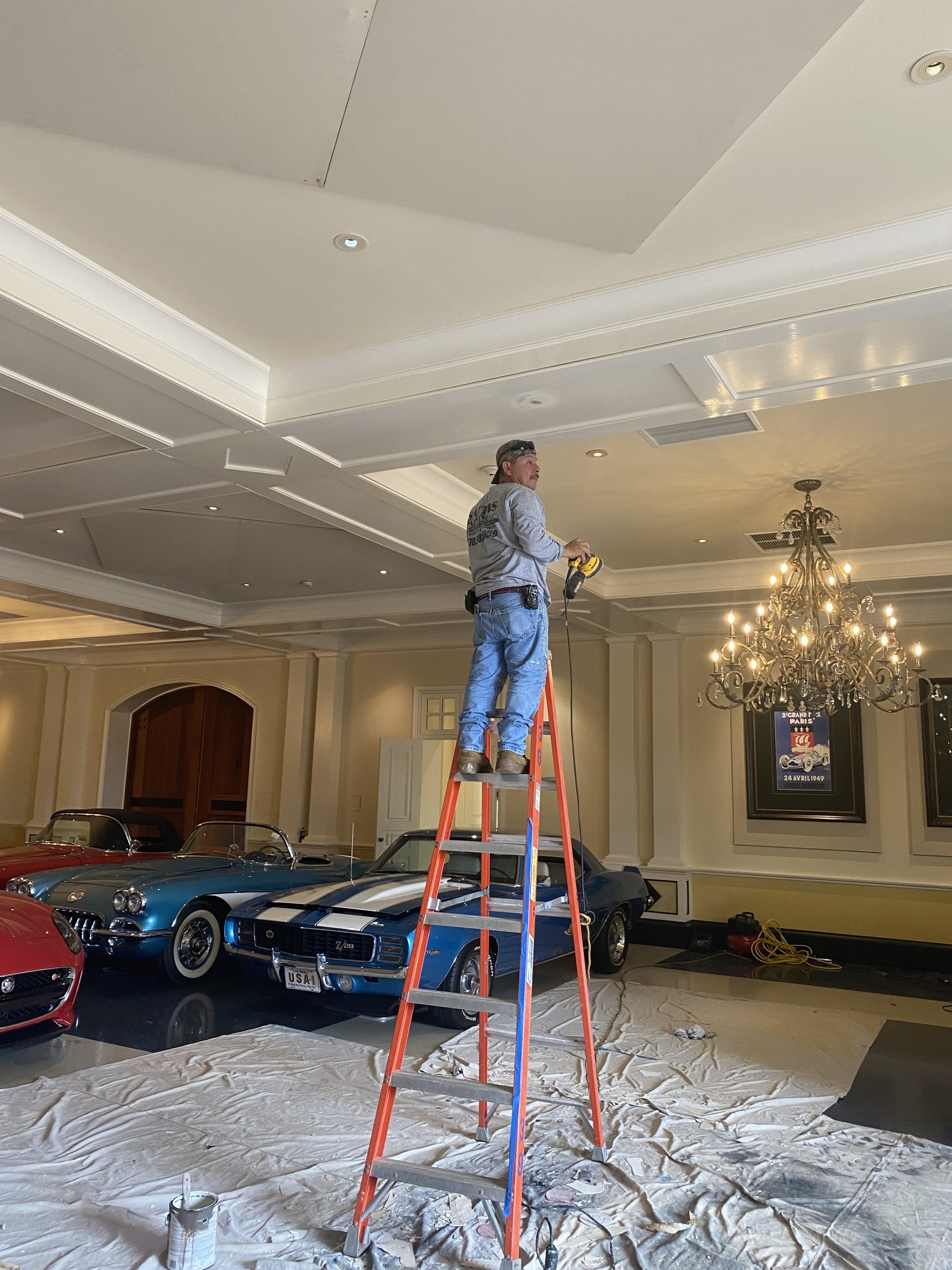 INTERIOR & EXTERIOR PAINTING